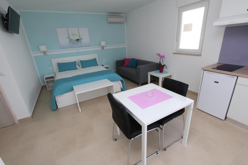 Studio Emanuel Rovinj Exterior photo